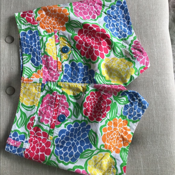 Lilly Pulitzer Callahan Minnie Zinnie Shorts 0 - Picture 3 of 3
